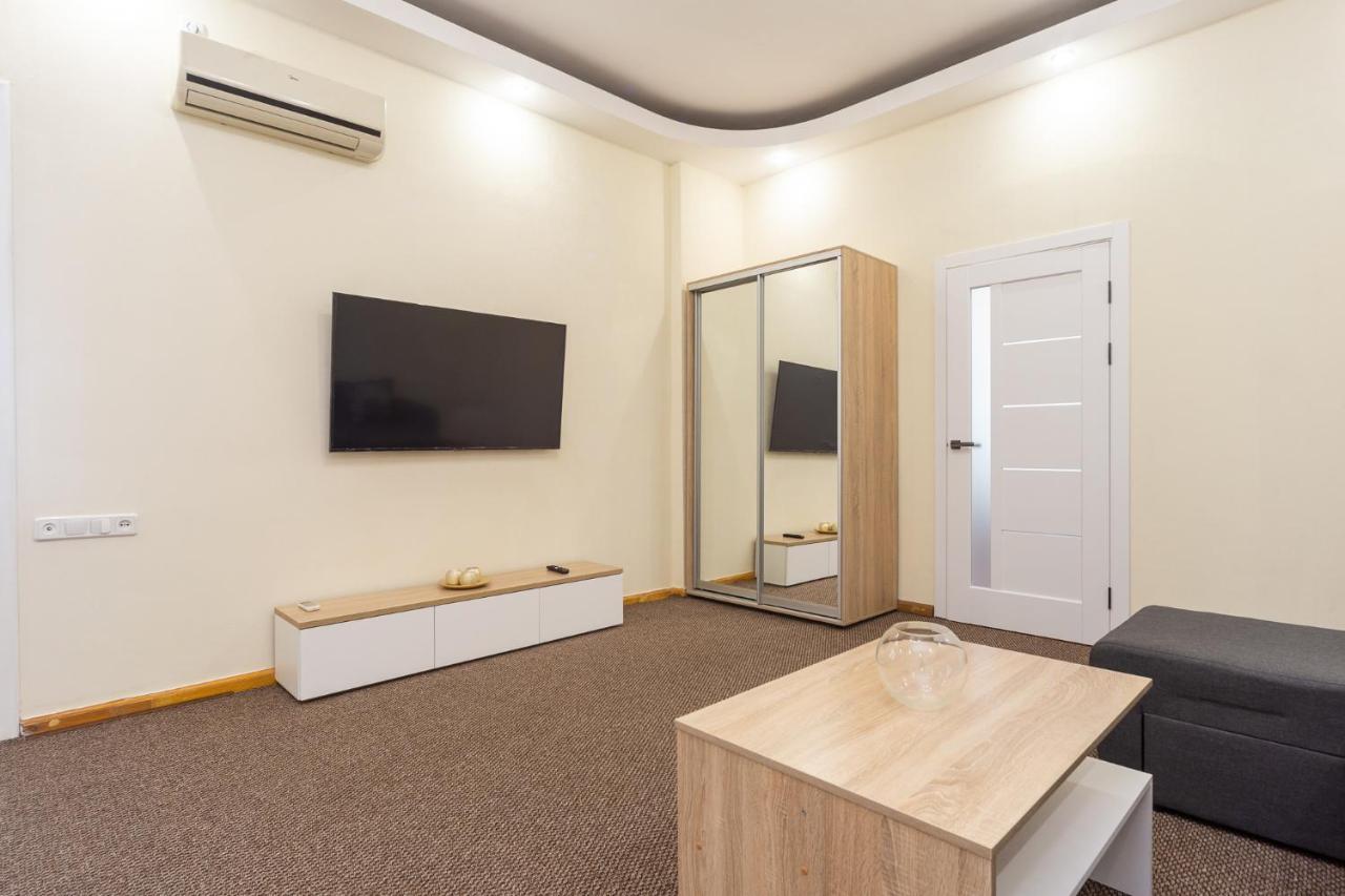 Apartment Center Of Odessa Exterior photo